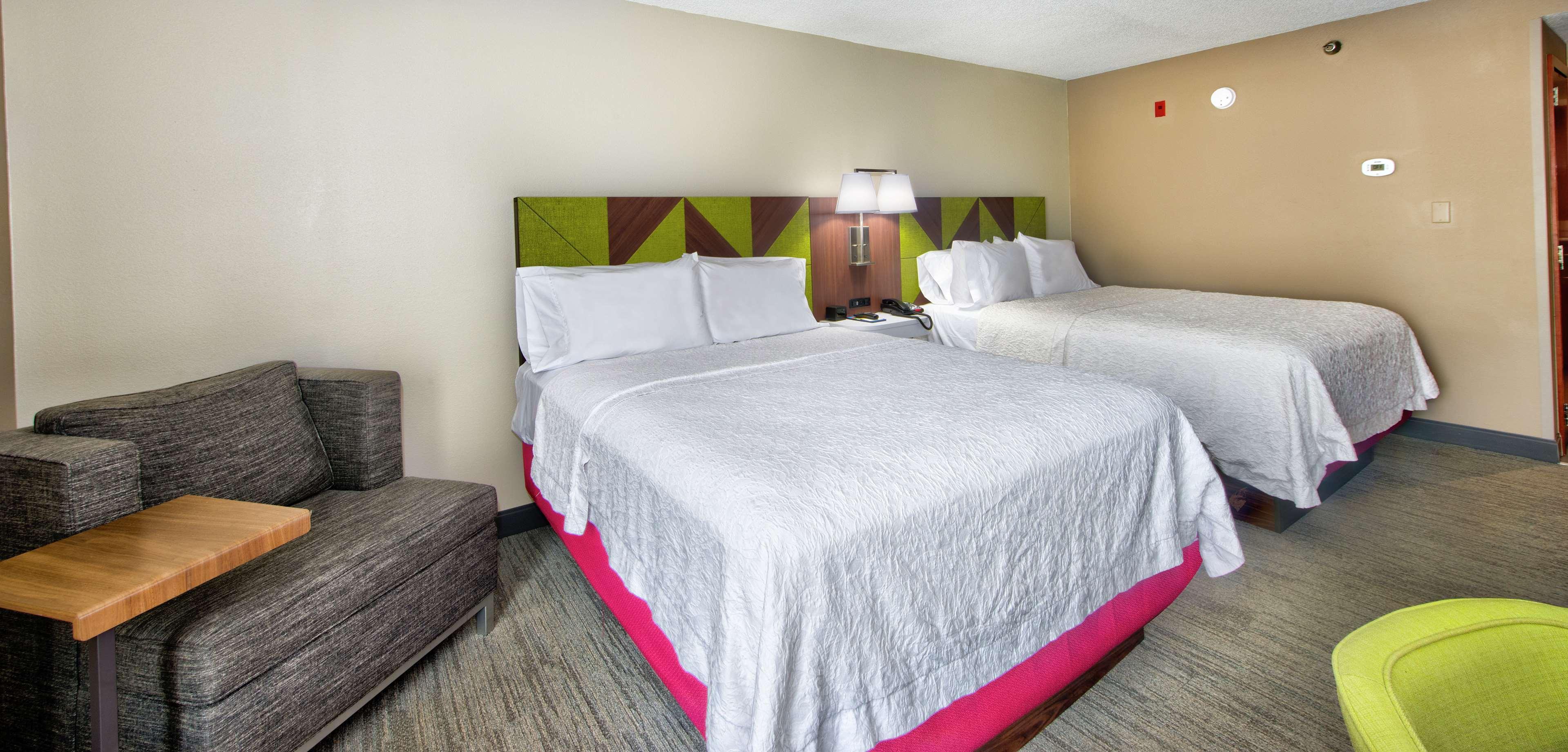 Hotel Hampton 3*